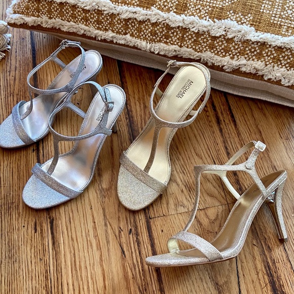 New MICHAEL KORS Arden Gold T-strap Stiletto Sandals shoes - Picture 2 of 15